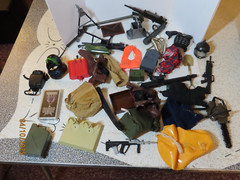 Huge lot of GI Joe 1:6 figures Jeep accessories clothes footlockers very cool