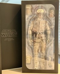 1/6 Scale STAR WARS – Commander Luke Skywalker Hoth – Exclusive – MINT IN BOX