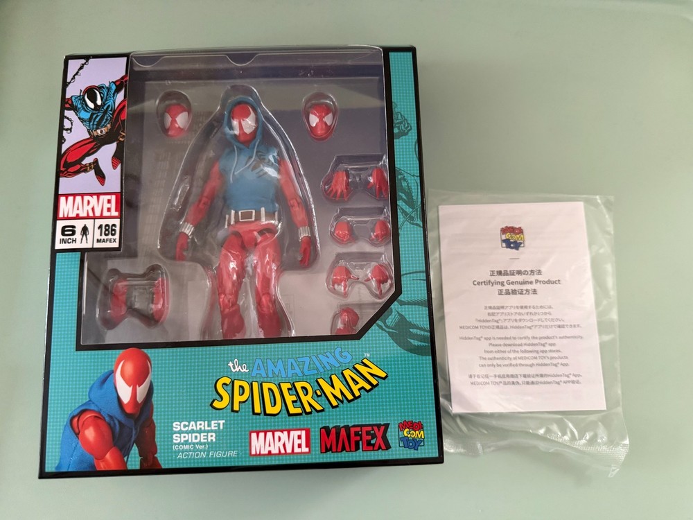 Medicom Toy MAFEX Marvel MCU Scarlet Spider 7 in Action Figure – No.186