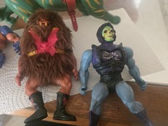Lot of Masters of the Universe action figures vintage