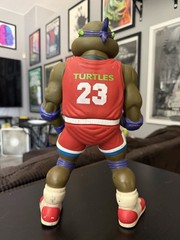 13″ TMNT Turtles Giant Slam Dunkin Don Donatello MJ #23 Basketball Mirage 1992
