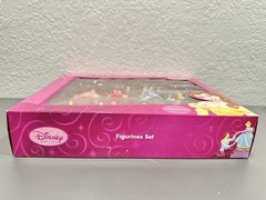 DISNEY Princess Figurines 8-Piece Set Disney Store Exclusive Complete (Box Wear)