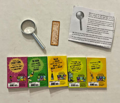 Roald Dahl Mini Brands Mini Books Lot 5 Books + Magnifying Glass & Bookmark