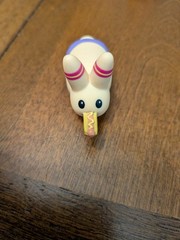 Kozik X Kidrobot Personal Happiness Mini Labbit Kibbles N’ Labbits Lot 11 Figs