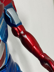 Marvel Avengers Iron Man Iron Patriot 13.5″ Action Figure Doll Light & Sound