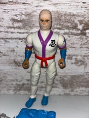 Vintage 1986 Coleco Rambo Force of Freedom White Dragon Figure w/ Accessories