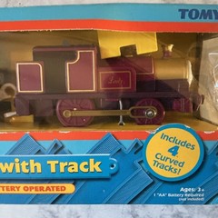 Thomas & Friends- Lady With Track – Battery Operated 2005 NEW w Box Damage- Rare