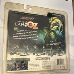 McFarlane Toys Monsters Twisted Land of Oz Dorothy Figure Axe Pig Boxed