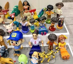 Huge Disney Figure Lot 50+ Moana, Encanto, Bambi, Repunzal, Alice Etc