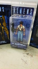 Neca Ripley /Power Loader and Queen Alien Set. Bishop under Attack ,New In Box