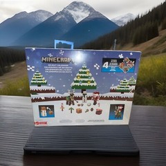 Minecraft 2024 Advent Calendar [Santa, Jolly Llama & Snow Golem Figures]