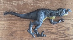 Jurassic World Slash ‘N Battle Scorpios Rex Stinger Dino Figure w/Sound & Moves