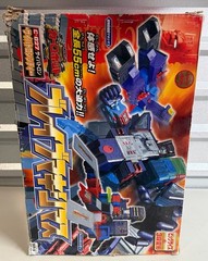 TRANSFORMERS C-027 BRAVE MAXIMUS TAKARA *NEW OPEN BOX*