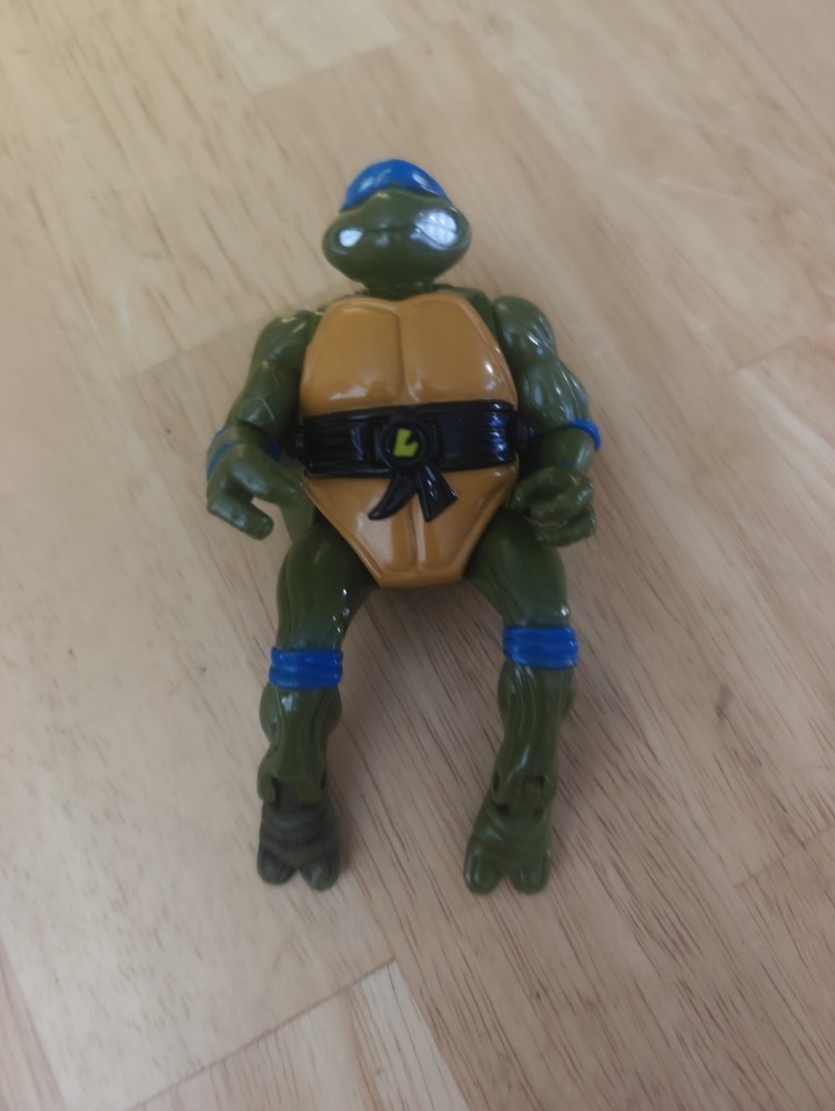 1992 Mutatin Leonardo (Teenage Mutant Ninja Turtles) Missing Weapons Playmates