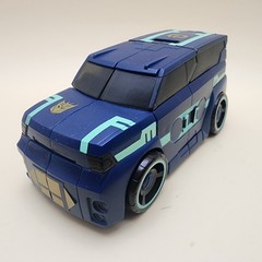 TRANSFORMERS Animated (2008) SOUNDWAVE 5″ Deluxe [COMPLETE, BUT READ]