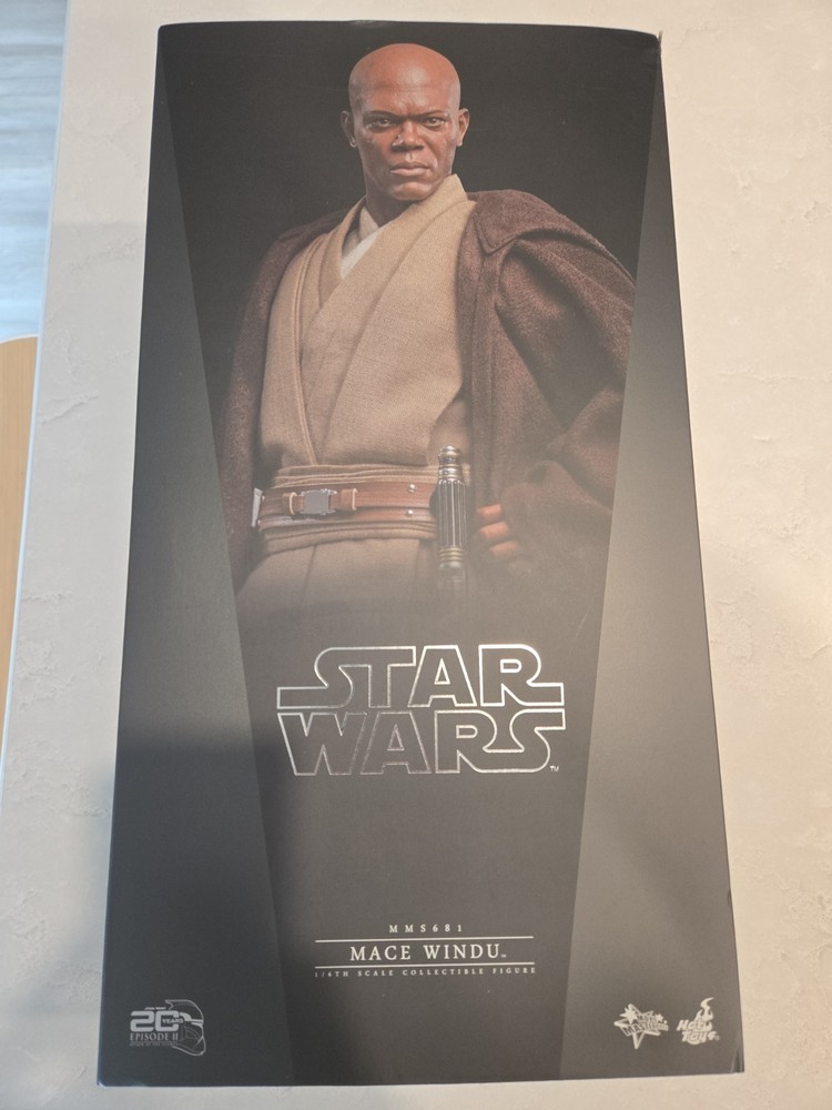 Hot Toys Mace Windu Star Wars 1/6 Scale Figure MMS681, Attack of the Clones