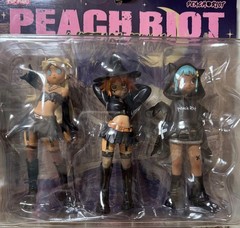 POPMART Peach Riot Witchy Punk Figures Vinyl Toy Gigi Poppy Frankie Witch Style