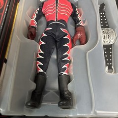 Medicom Toy RAH220 Scorpion Man Shocker Kamen Rider 1/8 Figure Japan