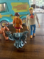 Scooby Doo The Mystery Machine Playset Van With 7 Figures Scooby Shaggie + More