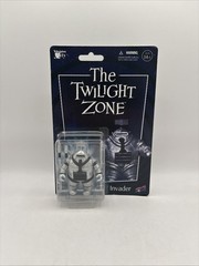 Bif Bang Pow Entertainment Earth Twilight Zone 3.75″ Invader W/pin & Diorama Pac