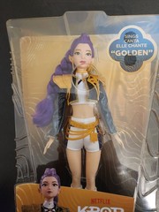 KPop Demon Hunters HUNTR/X Rumi Golden Singing Doll