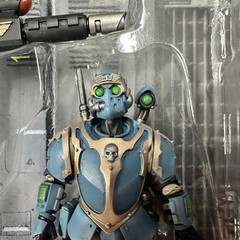 JOYTOY Warhammer 40K 1:18th Astra Militarum Kappic Eagles Tempestus Scion 1