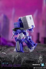 DR.WU DW-E37&E38 LEAP PULSE GUN E39 WHEEL HUB MINI Action Figure 5cm 2people/set