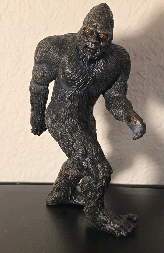 Plastic Bigfoot figure Sasquatch statue 5 inches tall Yeti