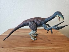 Jurassic World Hammond Collection Therizinosaurus HXP73 Complete With Box Repack