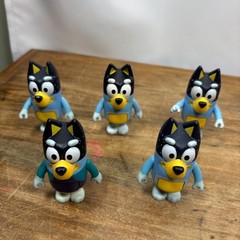 21 Pc Lot of Bluey and Friends Vinyl Figures Bingo Winton Indy 