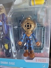 Roblox DevSeries SHARK BITE 2: SHARK CAGE Figure Set W/Exclusive Virtual Code
