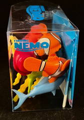 Disney Pixar – Finding Nemo – Critter Crate – Mini Figures, Accessories & Play