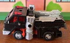Transformers War For Cybertron WFC Kingdom Golden Disk Collection ROAD RANGER