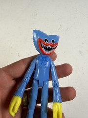 POPPY Playtime Scary Huggy Wuggy 5″ Posable Action Figure Accessory Series 2