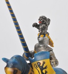 Vintage Schleich World of Knights Figurines Lot of 2 Model # 70018 & 70020