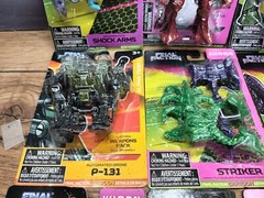 Final Faction Action Figures Large Kharn Force 12 PC Sealed