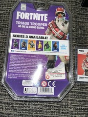 Fortnite Action Figure Triage Trooper 4″ Solo Mode| Panini Holo Triage Trooper