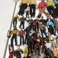 Playmates 90s Star Trek Loose Lot of 200 Action Figures