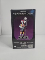 NIGHTMARE BEFORE CHRISTMAS Jack & Sally 7″ Vinyl Figure 30th Anniversary NEW