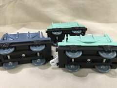 Thomas Engine Trackmaster 3 Tipping Cargo Cars Mattel Varies Lot