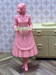 1:24 1950 Housewife Hostess Homemaker Figure Inspired by Marx