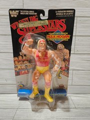 Hulk Hogan Red Shirt Black Card WWF LJN Super Rare Cracked Bubble