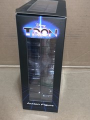 2019 Diamond Select Toys Disney Tron Sark Action Figure New In Box