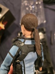 Hot Toys VGM11 Resident Evil 5 Jill Valentine BSAA Figure
