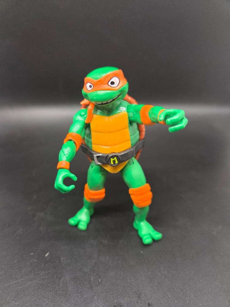 Teenage Mutant Ninja Turtles Mutant Mayhem Michelangelo 4in Tall Figure