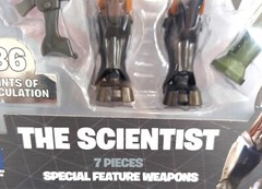 New FORTNITE The Scientist BRAWLERS 7″ ACTION FIGURE WEAPONS Jazwares, sealed