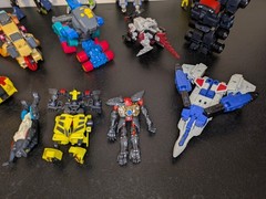 Transformers Toy Figure Lot of 16 Mixed 90s 2000s Y2K Hasbro Robots in Disguise