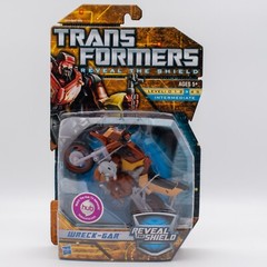 Transformers Reveal the Shield; Wreck-Gar Deluxe Class New Sealed
