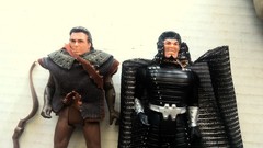 Vintage Robin Hood Bola Bomber with Box Lot Figures 1991 Kenner Nottingham