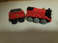 Thomas Wooden Railway Battery Powered James Train Good Condition Works!